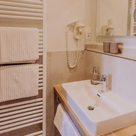 Schiebenrothenhof 招待所 3*